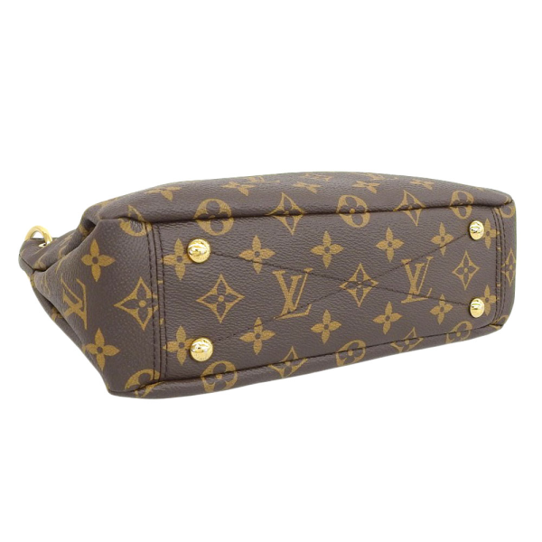 4 Louis Vuitton Monogram Pallas BB Shoulder Bag