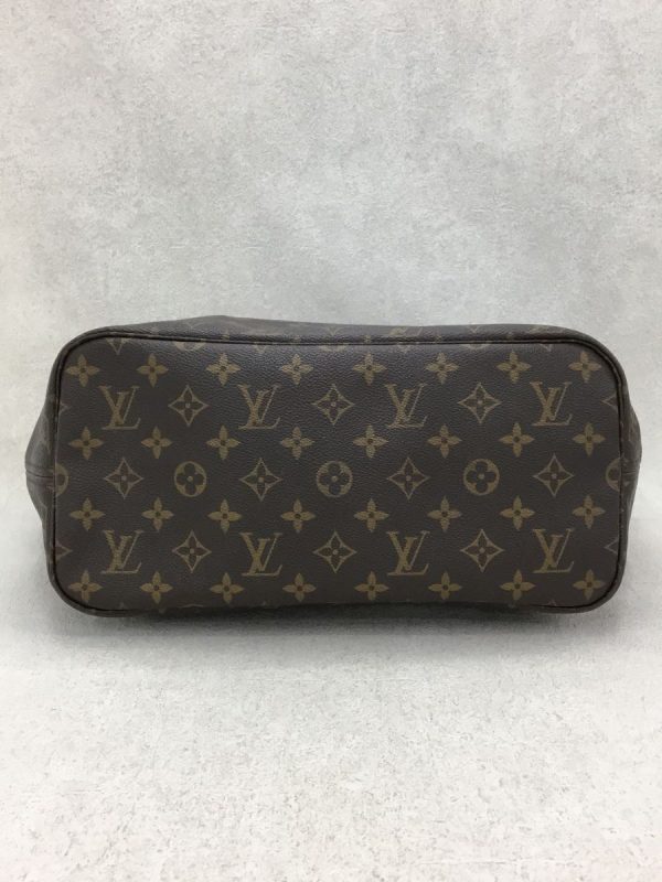 4 Louis Vuitton Neverfull MM Monogram