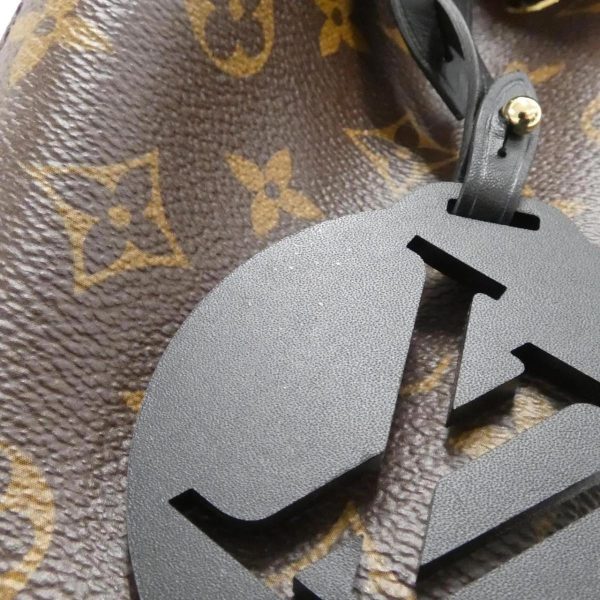 4 Louis Vuitton Monogram Montsouris PM Backpack