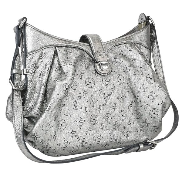 4 Louis Vuitton Mahina XS Arjun Silver Leather Shoulder Bag