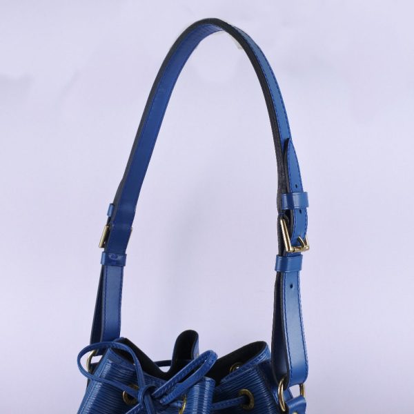 4 Louis Vuitton Noe Epi Leather Toledo Blue Shoulder Bag