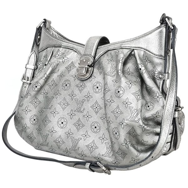 5 Louis Vuitton Mahina XS Arjun Silver Leather Shoulder Bag