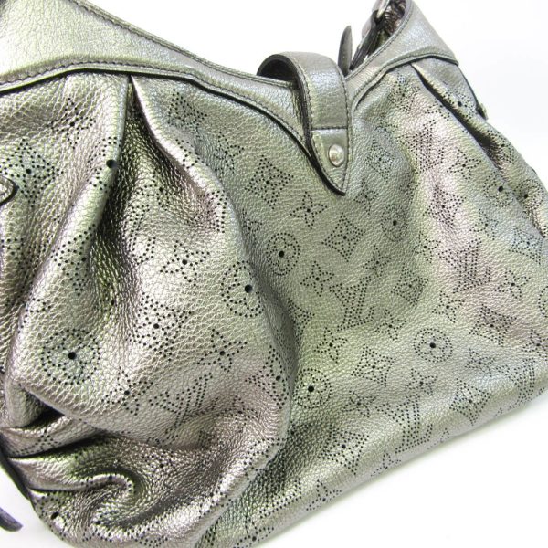 5 Louis Vuitton Mahina XS Shoulder Bag Argent