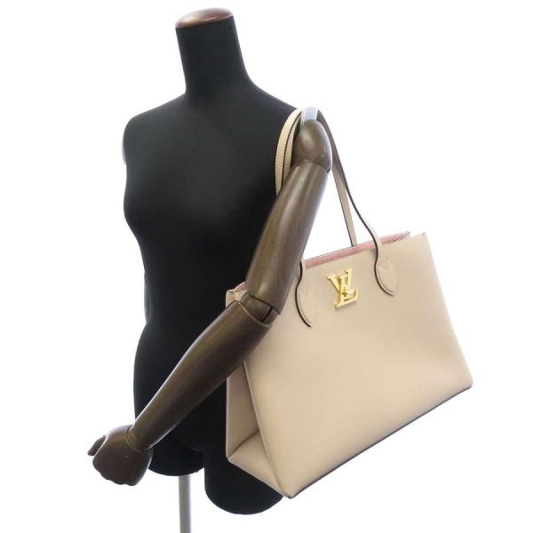 5 Louis Vuitton LockMe Shoulder Bag Grain Leather White Pink