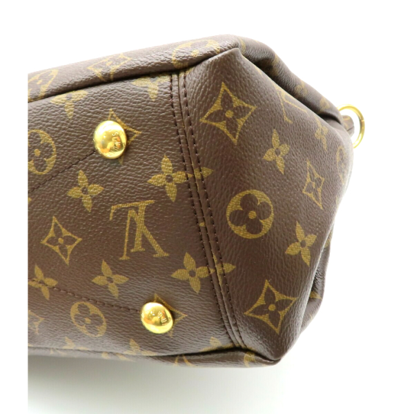 5 Louis Vuitton Pallas Clementine Monogram Shoulder Bag