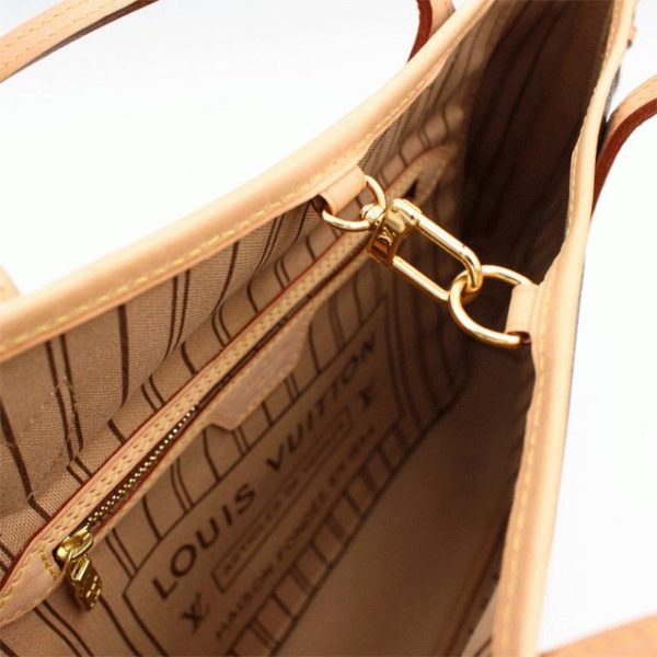 5 Louis Vuitton Monogram Canvas Neverfull PM