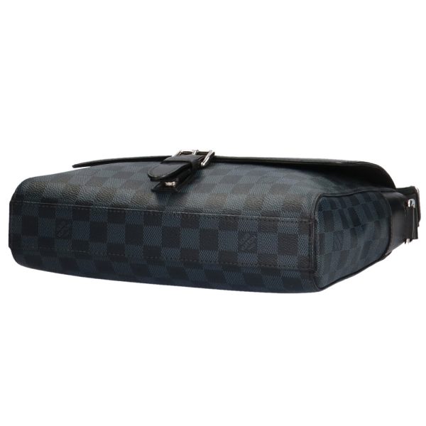 6 Louis Vuitton Newport Messenger MM Damier Cobalt Shoulder Bag Black