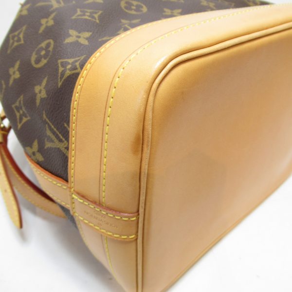 6 Louis Vuitton Noe Shoulder Bag Pvc Coated Canvas Monogram Brown