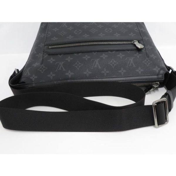 6 Louis Vuitton Odyse Messenger PM Shoulder Bag Monogram Eclipse Black