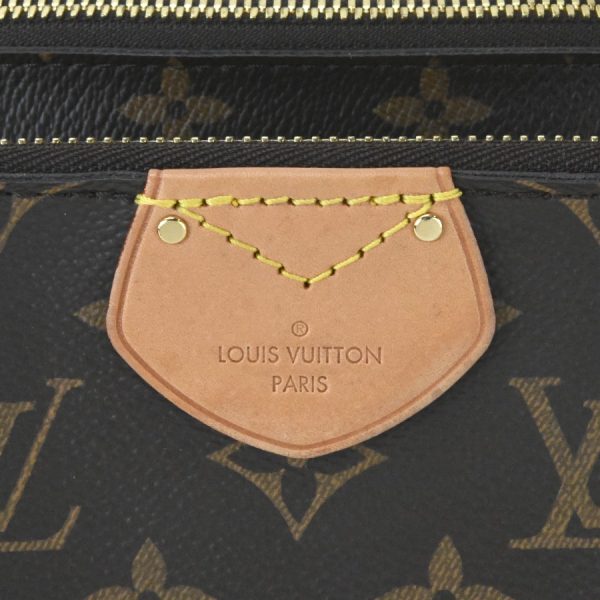 8 Louis Vuitton Male BB Monogram Handbag