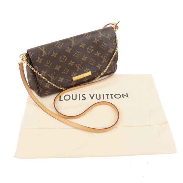 8 Louis Vuitton Favorite MM Shoulder Bag Monogram