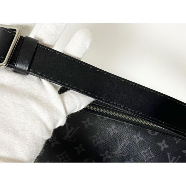 8 Louis Vuitton Monogram Eclipse Discovery Bum Bag Body Bag Waist Pouch