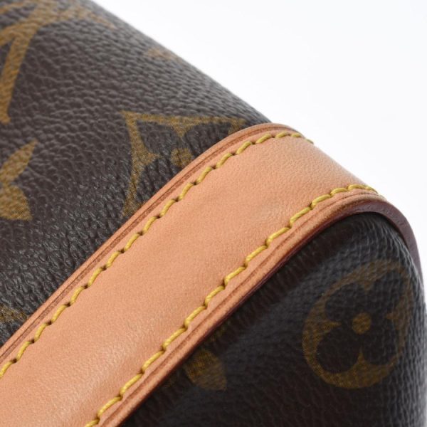 9 Louis Vuitton Male MM Handbag Monogram Canvas