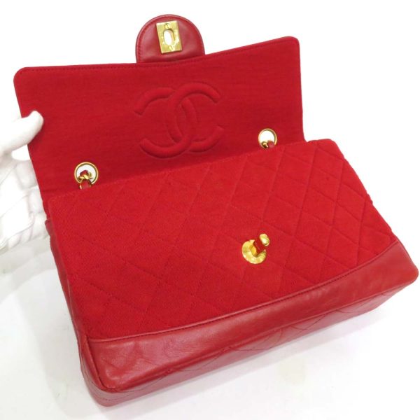 9 Chanel Matelasse Chain Shoulder Bag Red Cotton Leather