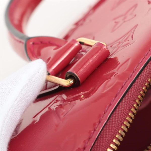 usus a1261751 12 d 20220803125528 Louis Vuitton Vernis Montana Handbag Red