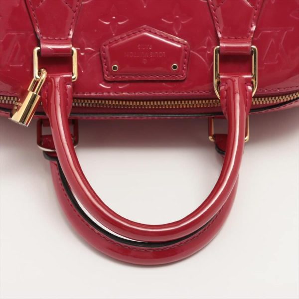 usus a1261751 4 d 20220803125519 Louis Vuitton Vernis Montana Handbag Red