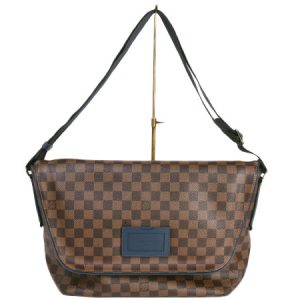 1 Gucci Chain Tote Shoulder bag Leather