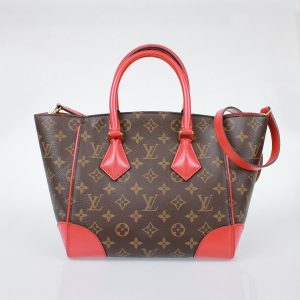 1 Gucci GG Marmont Quilted Mini Shoulder Bag