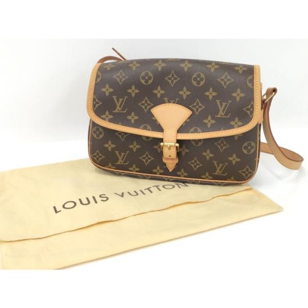 10 Louis Vuitton Sologne Shoulder Bag Crossbody Bag Monogram