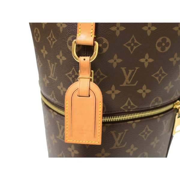 15 Louis Vuitton Melie Monogram Canvas Shoulder Bag