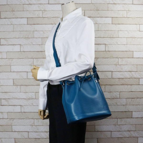 2 Louis Vuitton Shoulder Bag Epi Noe BB Epi Leather Blue