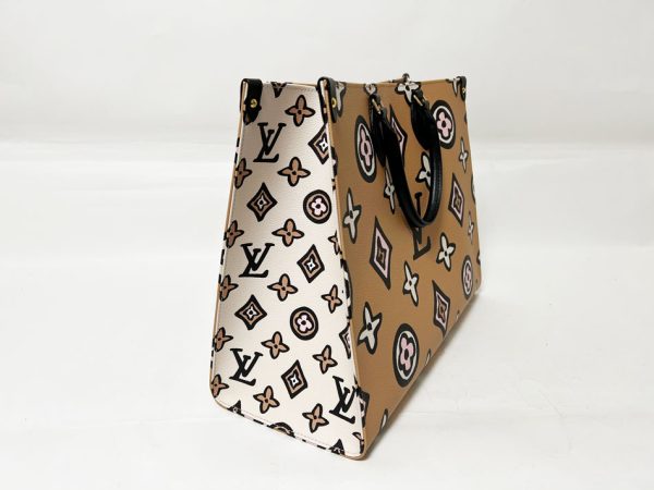 2 Louis Vuitton Monogram Wild At Heart On The Go GM Tote Bag Arizona Beige