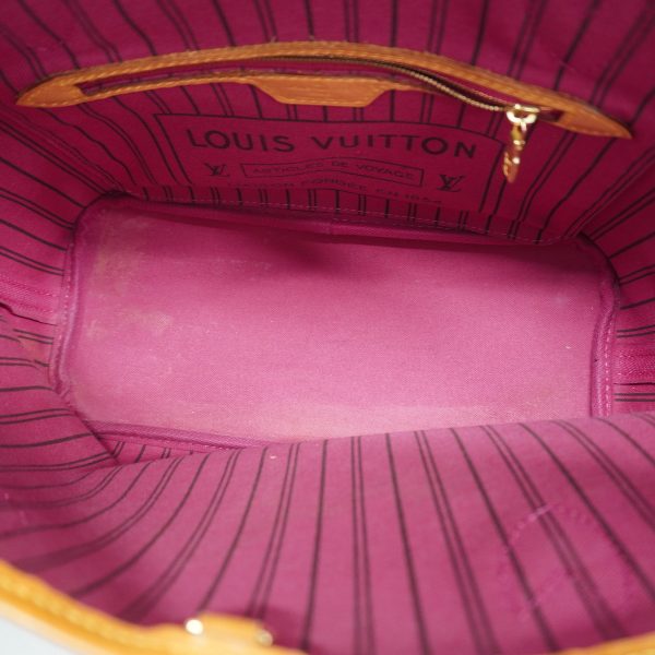 4 Louis Vuitton Tote Bag Monogram Neverfull PM Fuchsia