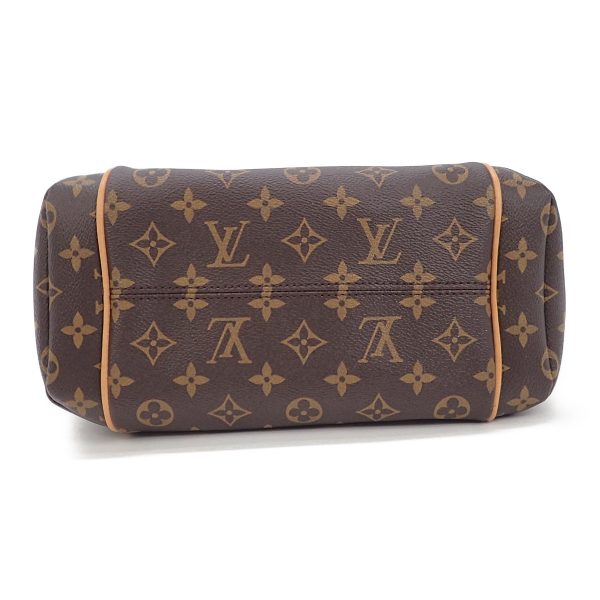 4 Louis Vuitton Monogram Totally PM Tote Bag