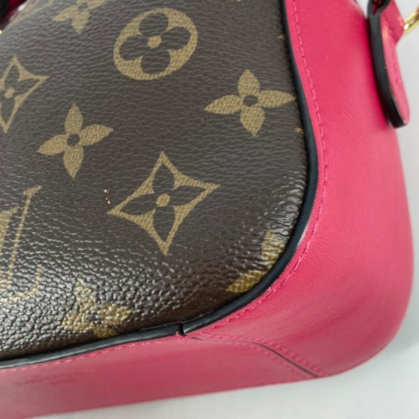 6 Louis Vuitton Saintonge Monogram Canvas Red