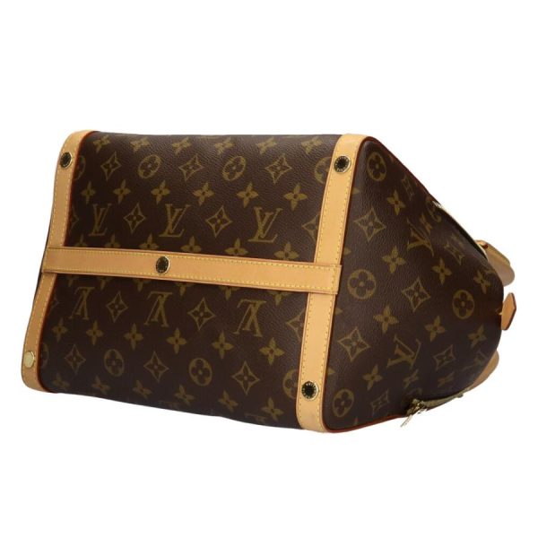 6 Louis Vuitton MM Monogram Handbag Brown