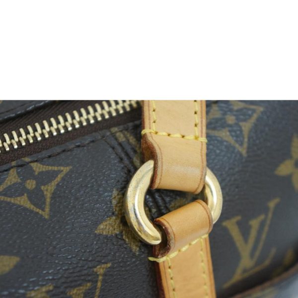 6 Louis Vuitton Totally PM Hand Bag