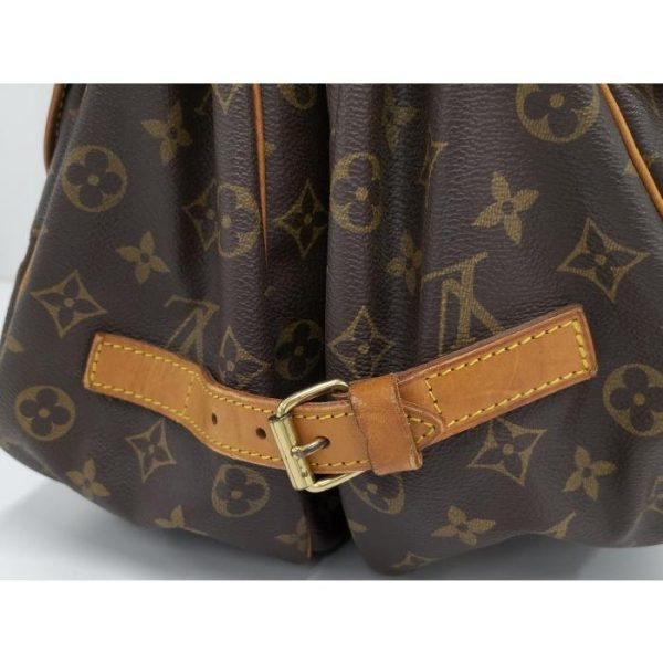 7 Louis Vuitton Saumur 35 Shoulder Bag Monogram