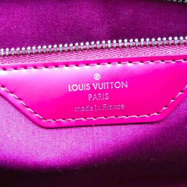 8 Louis Vuitton Epi Blair MM Handbag Fuchsia