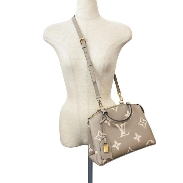 8 Louis Vuitton Petit Palais PM Handbag Shoulder Bag Monogram Implant Leather Tourtrell Creme Beige