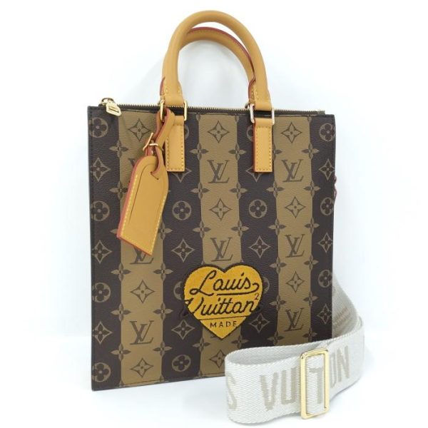 1 Louis Vuitton Sac plat Messenger 2 Way Shoulder Bag Monogram Stripe Reverse Brown