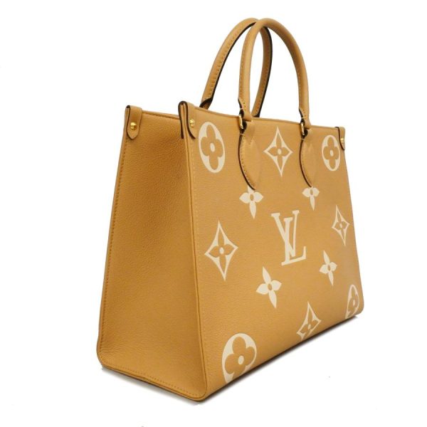 2 Louis Vuitton On The Go MM 2 Way Bag Monogram Implant