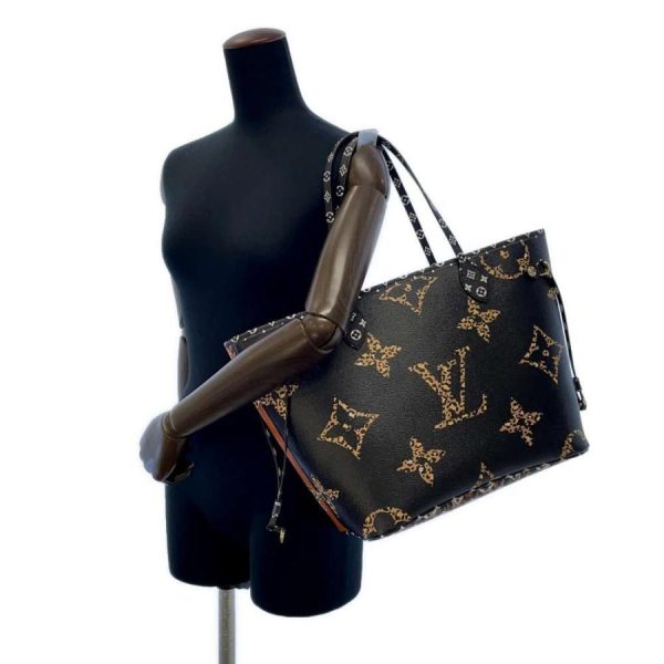 5 Louis Vuitton MM Tote Bag Jungle Monogram Giant Neverfull Noir Brown