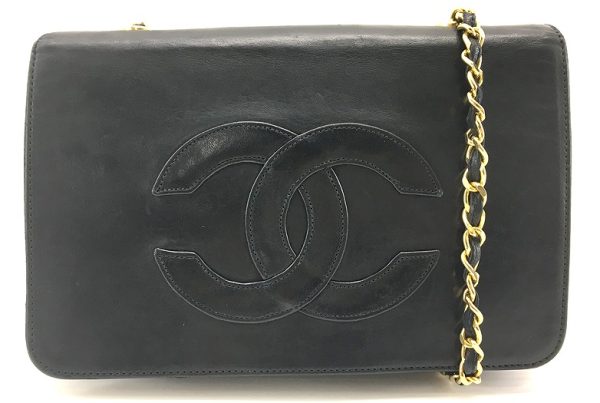 1 Chanel Chain Shoulder Bag Leather Black