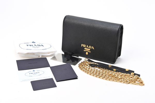 10 Prada Chain Shoulder Clutch Bag Black