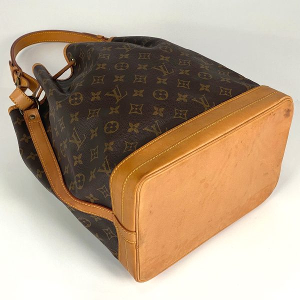 1000043012335 12 Louis Vuitton Noe One Shoulder Drawstring Monogram Bag