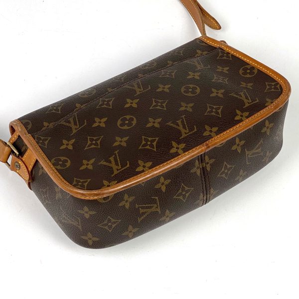 1000047895422 12 Louis Vuitton Sologne Crossbody Shoulder Bag