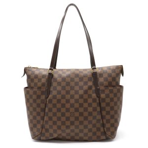 12190323 1 Louis Vuitton Shuri PM Shoulder Bag Monogram Brown