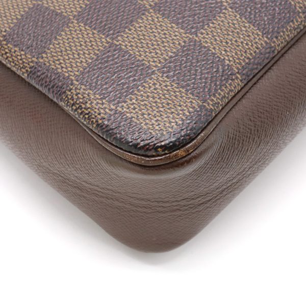 12260805 3 Louis Vuitton Damier Truth Makeup Accessory Pouch