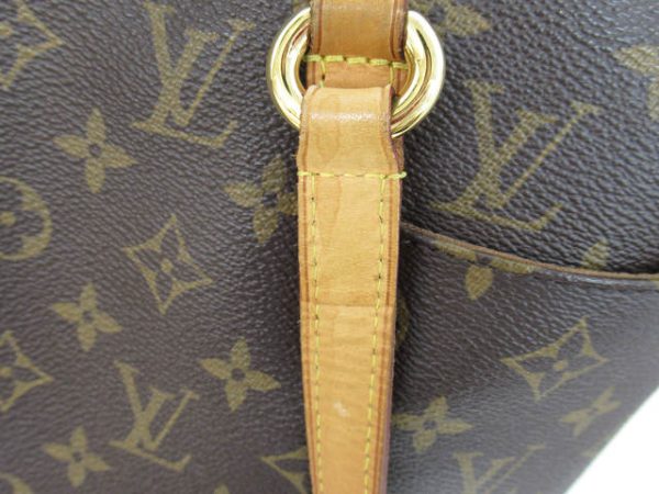 20004077 8 Louis Vuitton Totally PM Monogram Shoulder Bag