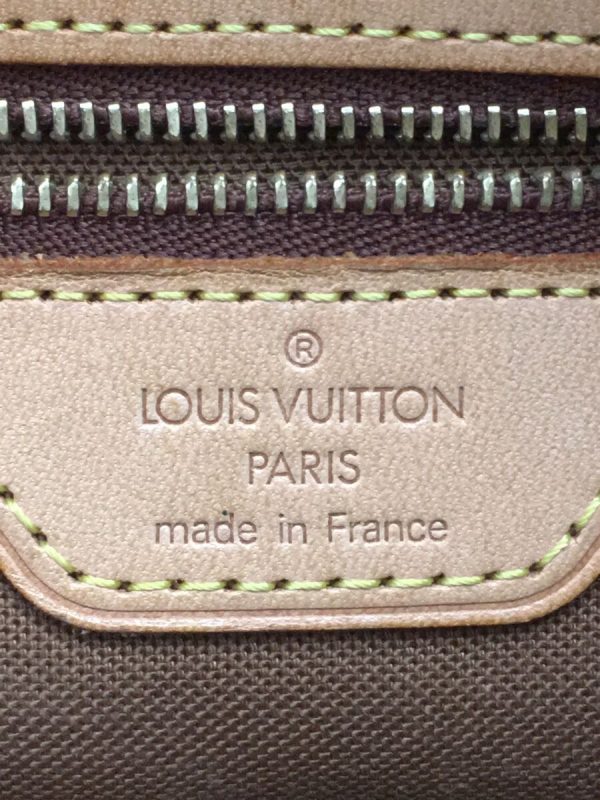 2328071436770 03 LOUIS VUITTON Hippo Piano Monogram PVC BRW Handbag