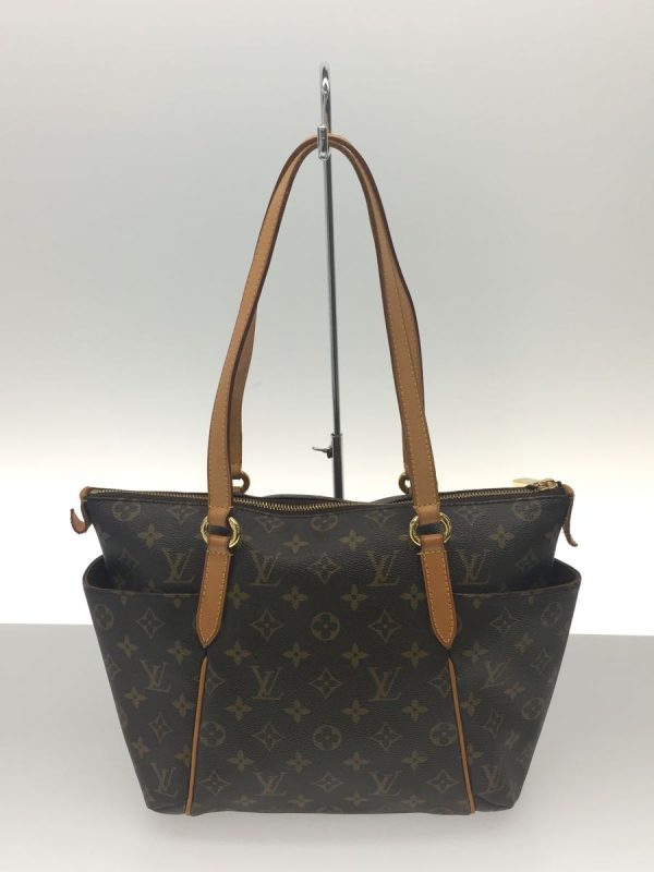 2337611422876 04 Louis Vuitton Totally PM Monogram Shoulder Bag