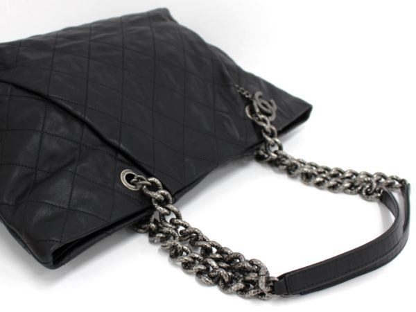 4 Chanel Chain Tote Bag Shoulder Bag Leather Black