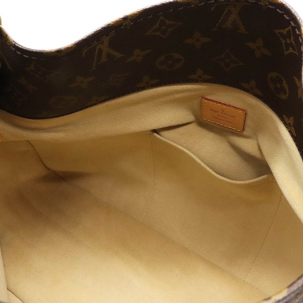 5 Louis Vuitton Artsy MM Monogram Hobo Bag