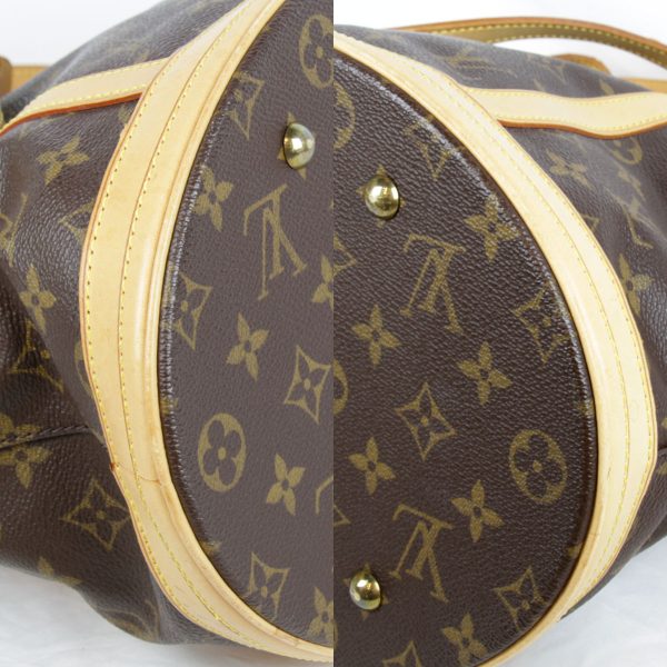 5 Louis Vuitton Bucket GM Canvas Monogram Shoulder Bag