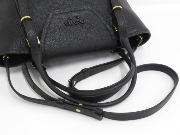 5 Prada Vitello Grain 2 Way Shoulder Handbag Leather Black